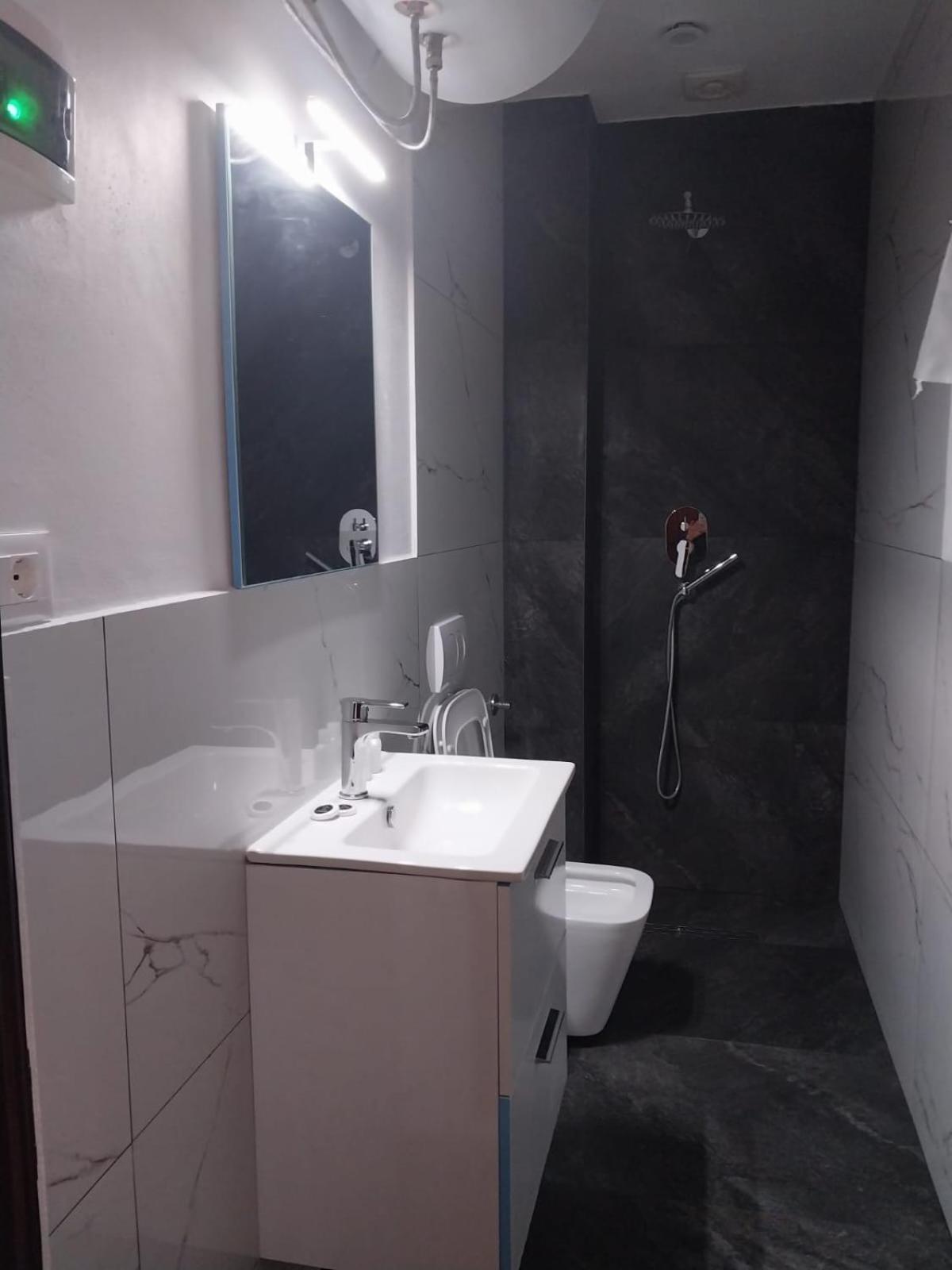 Hotel Luli City Center Durrës Esterno foto